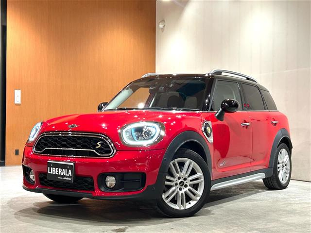 ミニクロスオーバークーパー S E オール4 4WD