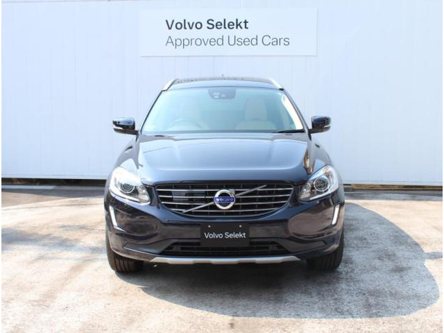 XC60T6 AWD Rデザイン 4WD