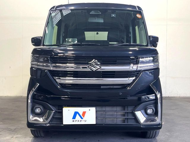 弊社では、全車『修復歴なし』のお車のみ取り扱っております。専任バイヤーによる厳選した仕入れの後、入庫後の車両チェックを行い、ネクステージが認定した高品質な中古車をご提供しております。