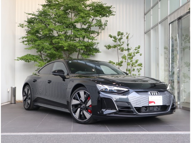 e-tron GT クワトロ4WD