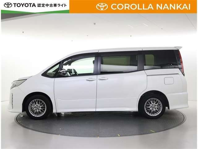 ノア1.8 ハイブリッド Si W×B II
