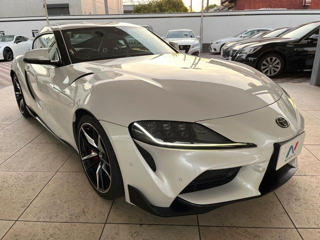 �������x�̃K���X�疌�ŝ����͂������A�㎿�ȃc���E����������B���O����_���J�����؂Ȉ��Ԃ�ی삵�A�F�����E�򉻂�h�~�B�u�e�X�v���b�V���R�[�g�v�A�u�e�v���~�b�T�R�[�g�v���炨�I�т��������܂��B