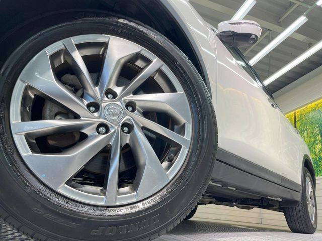 �y����18�C���`�A���~�z�C�[���z�O�ςɃ}�b�`���������A���~�z�C�[���𑕒����Ă���܂��B�e��ЊO�A���~�z�C�[����A�X�^�b�h���X�^�C�����戵�����Ă���܂��B���񂲑��k����������