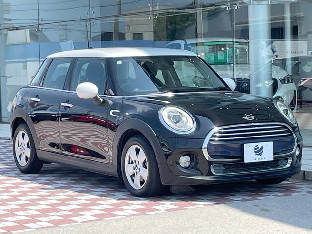 �������x�̃K���X�疌�ŝ����͂������A�㎿�ȃc���E����������B���O����_���J�����؂Ȉ��Ԃ�ی삵�A�F�����E�򉻂�h�~�B�u�e�X�v���b�V���R�[�g�v�A�u�e�v���~�b�T�R�[�g�v���炨�I�т��������܂��B