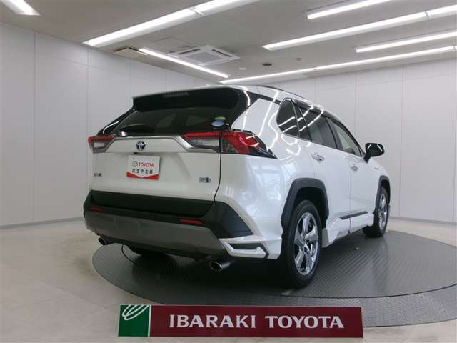 RAV42.5 ハイブリッド G E-Four 4WD