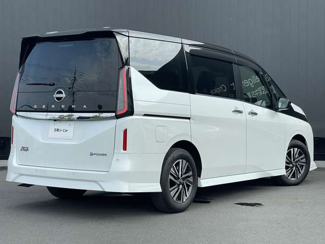 セレナ1.4 e-POWER ハイウェイスターV