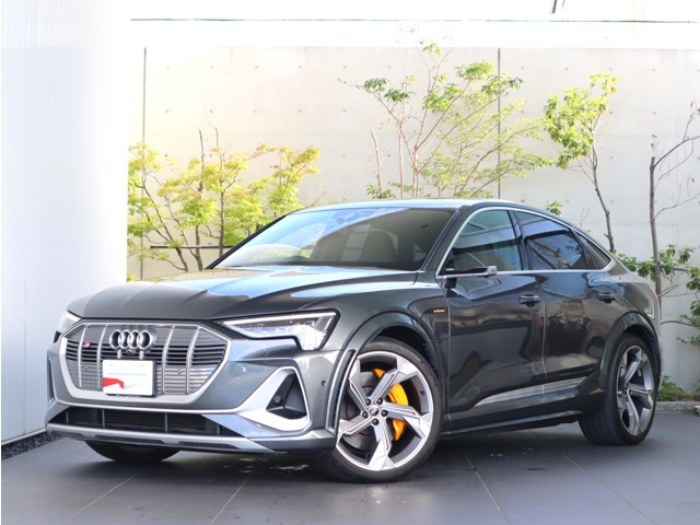 e-tron Sスポーツバック4WD