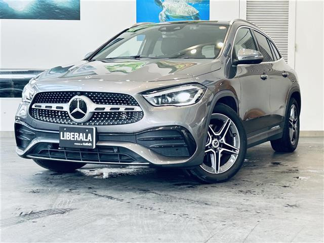GLAクラスGLA200d 4マチック AMGライン 4WD