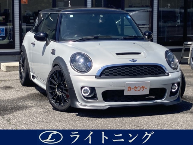 ミニジョン・クーパー・ワークス