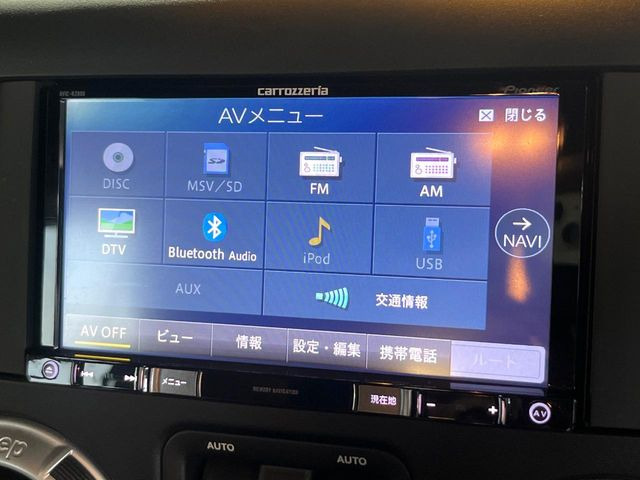 ��Bluetooth:���莝���̃X�}�[�g�t�H���ȂǂƐڑ����A�n���Y�t���[�ʘb��Տꊴ����~���[�W�b�N�Đ������y���݂��������܂��B�����ڑ��ł��̂Ŕς킵��������܂����