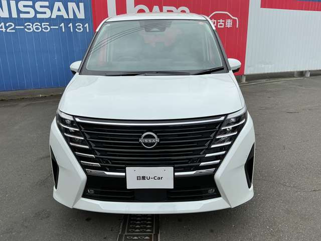 セレナ1.4 e-POWER ハイウェイスターV