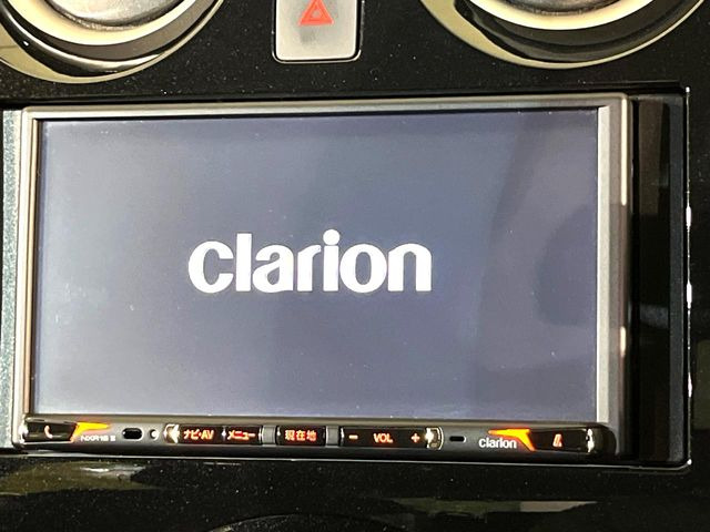 【ナビゲーション】使いやすいナビで目的地までしっかり案内してくれます。各種オーディオ再生機能も充実しており、お車の運転がさらに楽しくなります!!