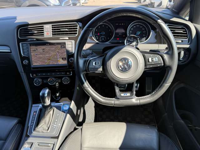 ゴルフヴァリアントR 4WD