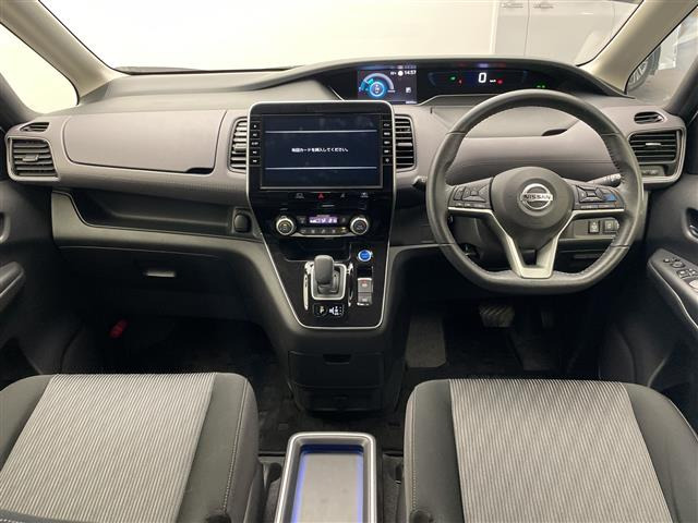 セレナ1.2 e-POWER ハイウェイスターV