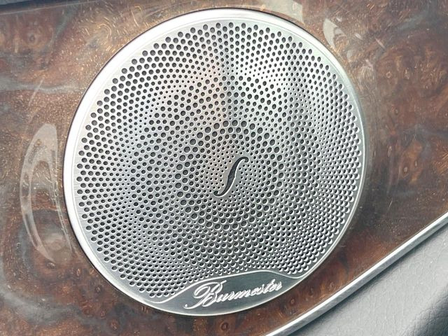 ��Burmester�T���E���h�V�X�e��:�n�C�G���h�I�[�f�B�I��僁�[�J�[����|����Ԑ�p�̃v���~�A���X�s�[�J�[�𑕔��B�����̃X�s�[�J�[����A���̗������܂ŕ����鍂�i���ȉ��y�����y���݂��������܂��B