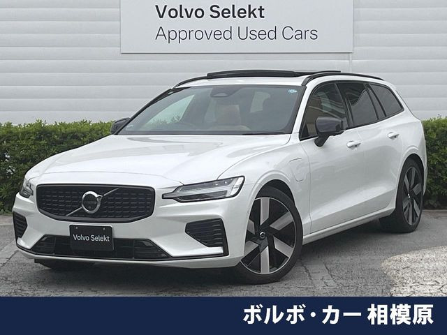 V60ウルトラ T6 AWD プラグインハイブリッド 4WD