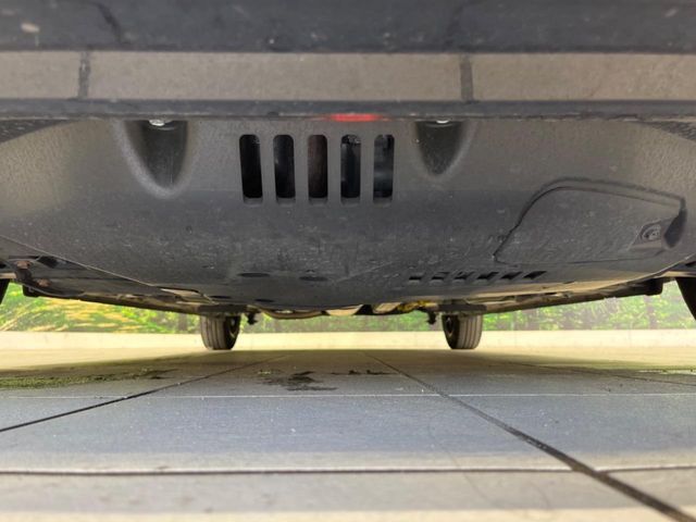 下回りがきれいなうちに、防錆加工の施工がオススメ。降雪地域はもちろん、沿岸部にお住いの方や、趣味でマリン・ウィンタースポーツをされる方にご好評いただいております。