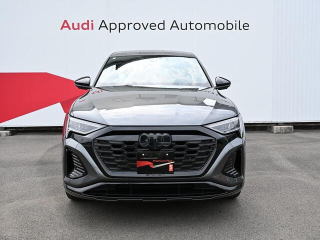 Q8スポーツバック e-tron55 クワトロ Sライン 4WD