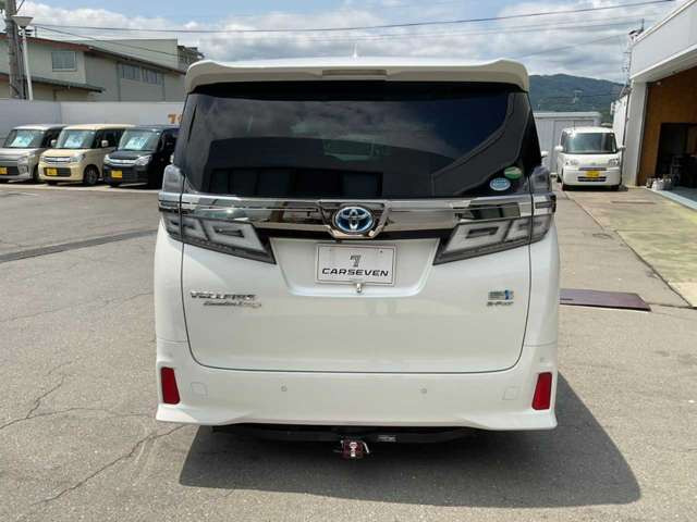 ヴェルファイアハイブリッド 2.5 エグゼクティブ ラウンジ Z E-Four 4WD
