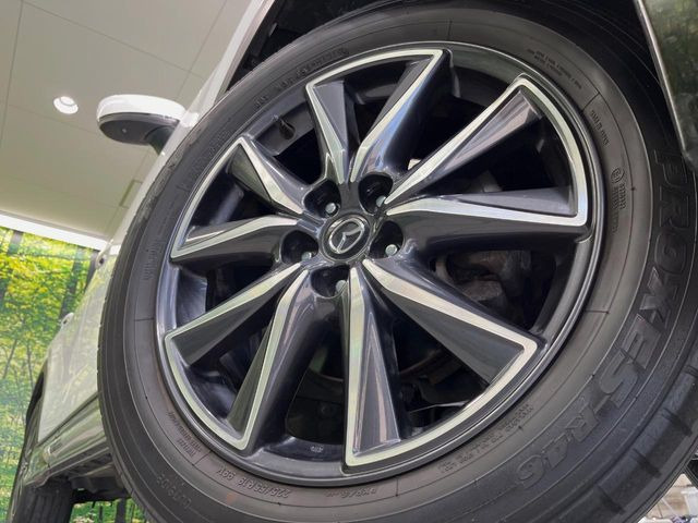 �y����19�C���`�A���~�z�C�[���z�O�ςɃ}�b�`���������A���~�z�C�[���𑕒����Ă���܂��B�e��ЊO�A���~�z�C�[����A�X�^�b�h���X�^�C�����戵�����Ă���܂��B���񂲑��k����������