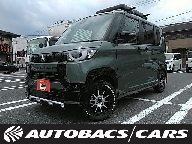 デリカミニT プレミアム 4WD