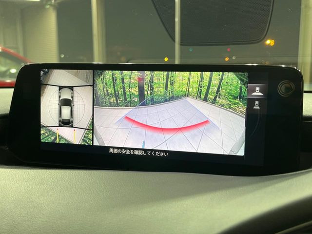 �y360&deg;�r���[���j�^�[�z��p�̃J�����ɂ��A�ォ�猩���낵���悤�Ȏ��_��360�x�N���}�̎��͂��m�F���邱�Ƃ��ł��܂������p�������m�F���₷���A�����ꏊ�ł̐؂�Ԃ��⒓�Ԃ��X���[�Y�ɍs���܂��B