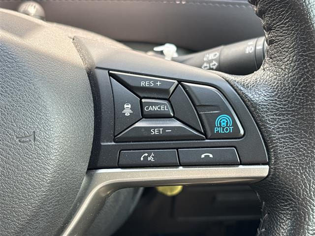 セレナ1.2 e-POWER ハイウェイスターV