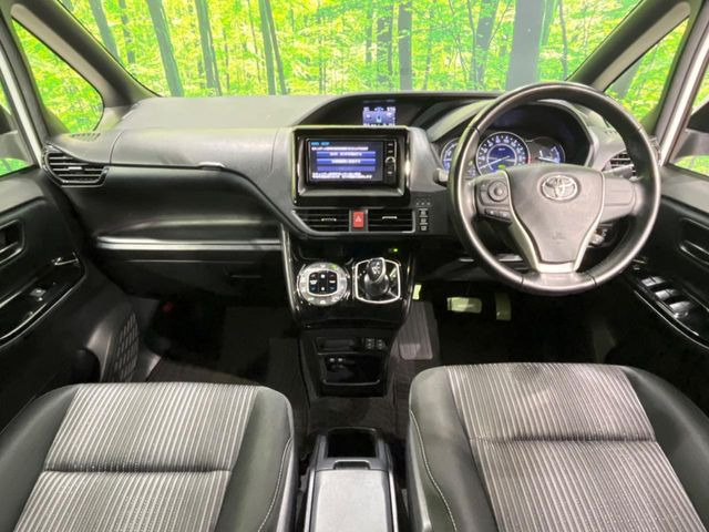 ノア1.8 ハイブリッド Si