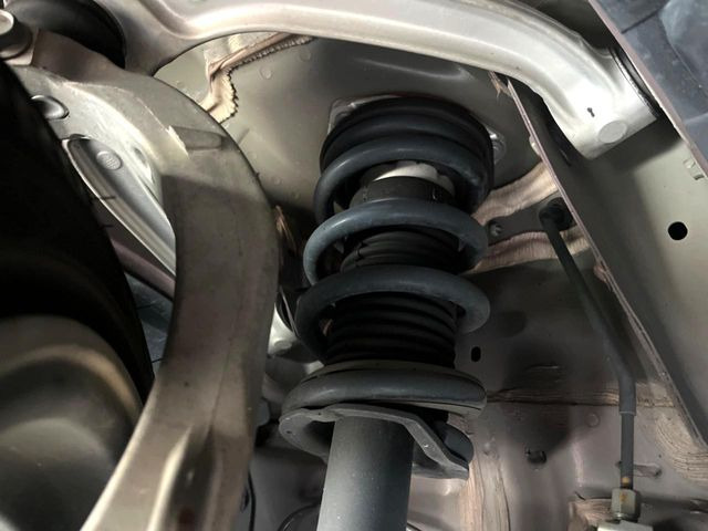 ���Ԃ����S���Ă���肢�������ׂɂ́A�����̒���_�����������܂���B�T�[�r�X�T�|�[�g(�L���ۏ�)�ł͖����_�������񋟂��Ă���A���S�̃J�[���C�t�����߂�������������T�|�[�g�̐��������Ă��܂��B