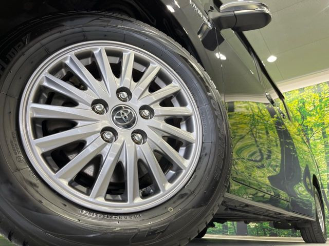 �y����15�C���`�A���~�z�C�[���z�O�ςɃ}�b�`���������A���~�z�C�[���𑕒����Ă���܂��B�e��ЊO�A���~�z�C�[����A�X�^�b�h���X�^�C�����戵�����Ă���܂��B���񂲑��k����������