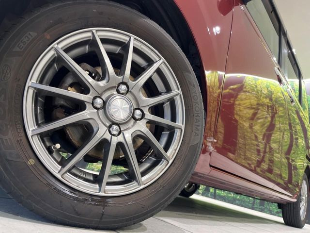 �y14�C���`�A���~�z�C�[���z�O�ςɃ}�b�`�����A���~�z�C�[���𑕒����Ă���܂��B�e��A���~�z�C�[����A�X�^�b�h���X�^�C�����戵�����Ă���܂��B���񂲑��k����������