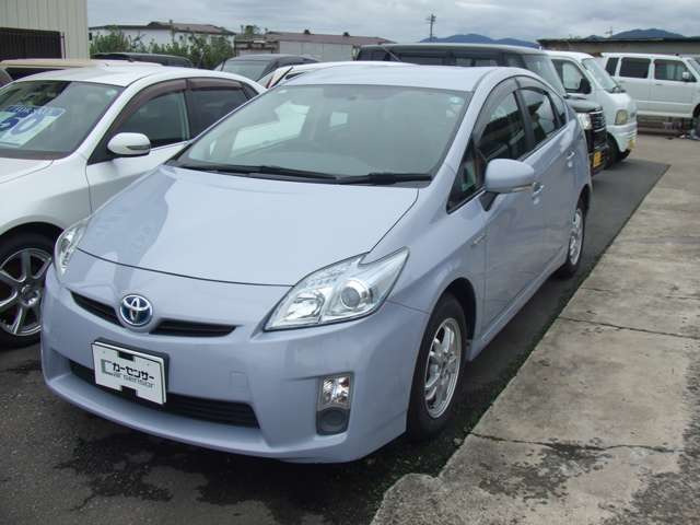 プリウス1.8 L