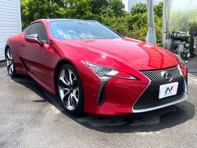 �������x�̃K���X�疌�ŝ����͂������A�㎿�ȃc���E����������B���O����_���J�����؂Ȉ��Ԃ�ی삵�A�F�����E�򉻂�h�~�B�u�e�X�v���b�V���R�[�g�v�A�u�e�v���~�b�T�R�[�g�v���炨�I�т��������܂��B