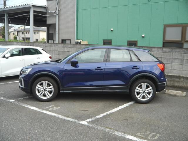 Q235 TFSI アドバンスド