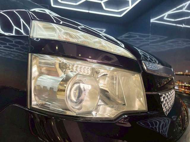 �yHID�w�b�h���C�g�z���ڂŁA�i�i�Ɏ��F����UP���܂�!�t�H�O�����vLED���I�X�X���ł���