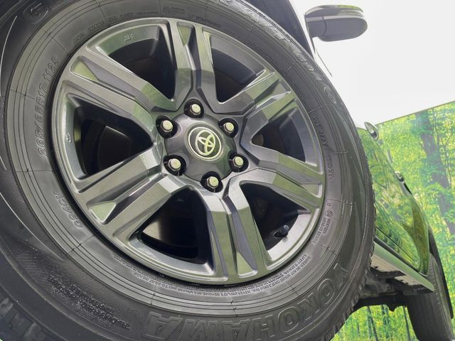 �y����17�C���`�A���~�z�C�[���z�O�ςɃ}�b�`���������A���~�z�C�[���𑕒����Ă���܂��B�e��ЊO�A���~�z�C�[����A�X�^�b�h���X�^�C�����戵�����Ă���܂��B���񂲑��k����������