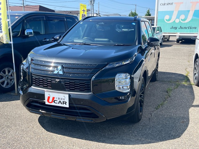 アウトランダーPHEV 2.4 ブラック エディション 4WD