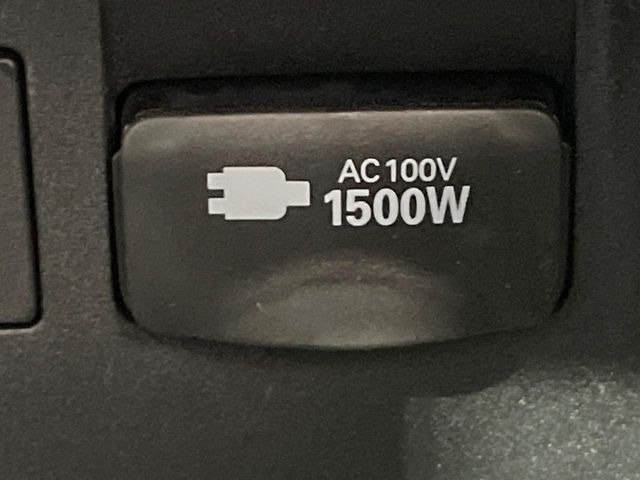 �y1500W�A�N�Z�T���[�R���Z���g�z����d��1500W�܂ł̉Ɠd���g���܂��B�L�����v��X�|�[�c�E�A�E�g�h�A�ł̃A�N�e�B�r�e�B�͂������A�ЊQ�E��d�̍ۂɑ劈���