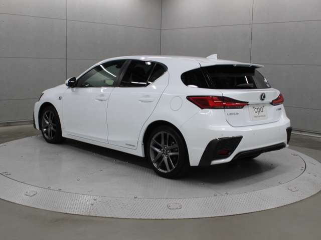 CT200h Fスポーツ