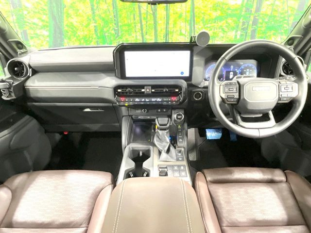 ランドクルーザー2502.8 ZX ディーゼル 4WD