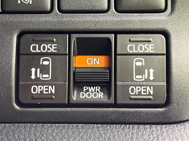 ノア1.8 ハイブリッド Si