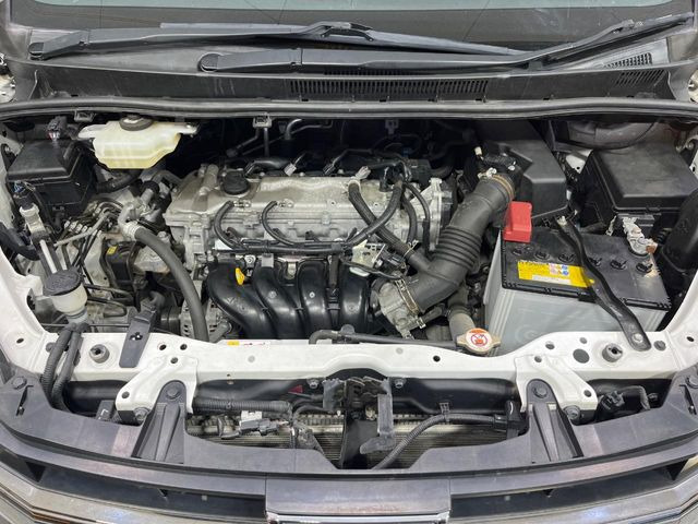 親切・丁寧な専門メカニックスタッフが応対!・車検・点検整備・事故等の修理などアフターサービスも安心。お車のカスタマイズもネクステージのサービススタッフまでご相談ください!