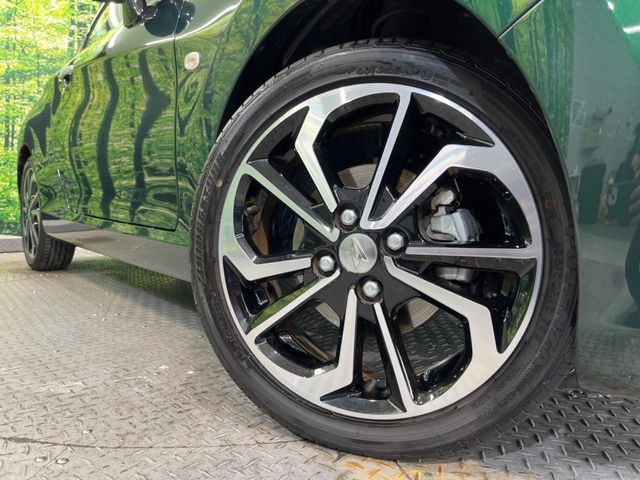 �y14�C���`�A���~�z�C�[���z�O�ςɃ}�b�`�����A���~�z�C�[���𑕒����Ă���܂��B�e��A���~�z�C�[����A�X�^�b�h���X�^�C�����戵�����Ă���܂��B���񂲑��k����������