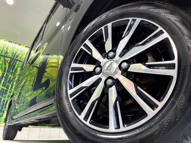 �y����14�C���`�A���~�z�C�[���z�O�ςɃ}�b�`���������A���~�z�C�[���𑕒����Ă���܂��B�e��ЊO�A���~�z�C�[����A�X�^�b�h���X�^�C�����戵�����Ă���܂��B���񂲑��k����������