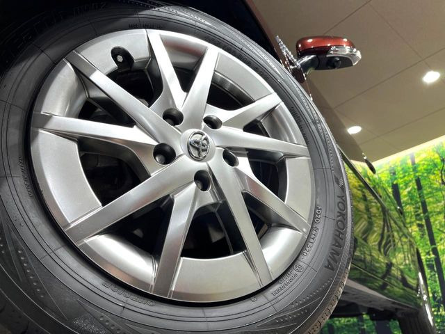 �y����16�C���`�A���~�z�C�[���z�O�ςɃ}�b�`���������A���~�z�C�[���𑕒����Ă���܂��B�e��ЊO�A���~�z�C�[����A�X�^�b�h���X�^�C�����戵�����Ă���܂��B���񂲑��k����������