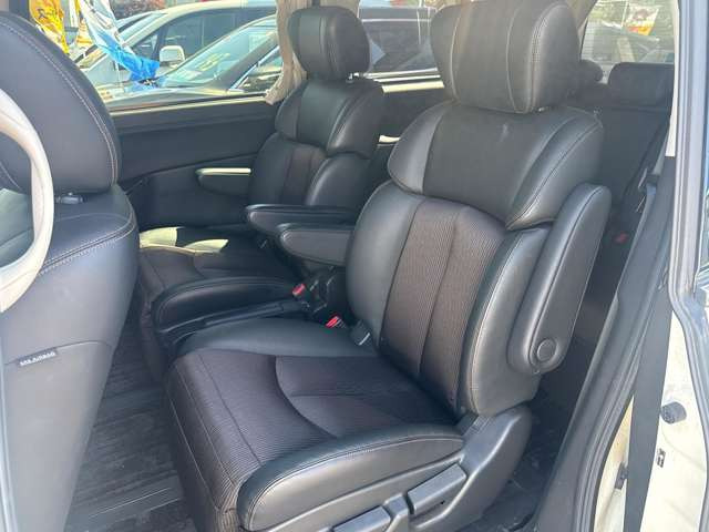 ���F�l�̂����X�X�^�b�t�ꓯ���҂����Ă���܂����wNEODrive�x����TEL011�]792�]0374