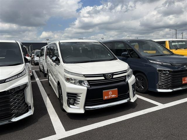 ヴォクシー2.0 ZS 煌
