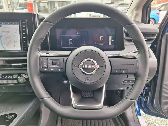 ノート1.2 X FOUR 4WD