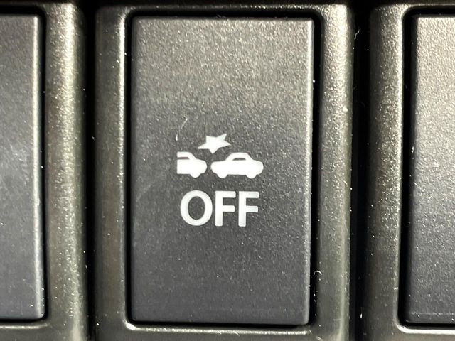 【スズキ セーフティサポート】走行中に前方の車両等を認識し、衝突しそうな時は警報とブレーキで衝突回避と被害軽減をアシスト。より安全にドライブをお楽しみいただけます。
