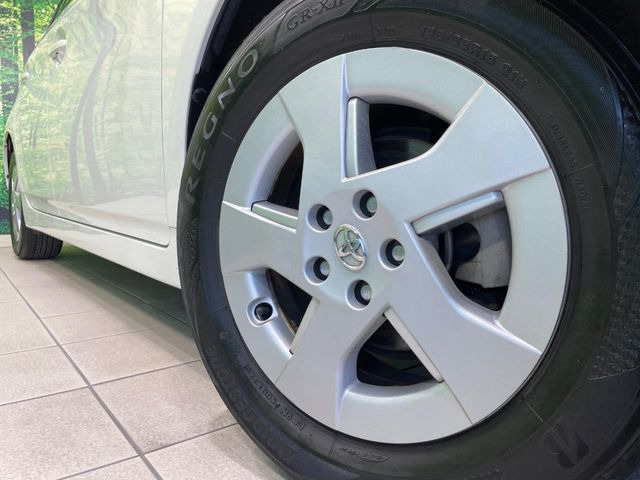 �y15�C���`�A���~�z�C�[���z�O�ςɃ}�b�`�����A���~�z�C�[���𑕒����Ă���܂��B�e��A���~�z�C�[����A�X�^�b�h���X�^�C�����戵�����Ă���܂��B���񂲑��k����������